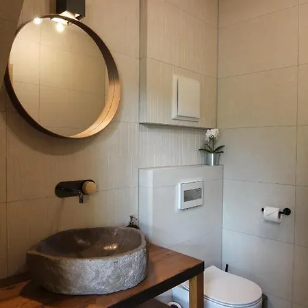 The Premium Luxury Retreat *