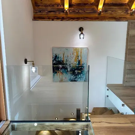 The Premium Luxury Retreat *