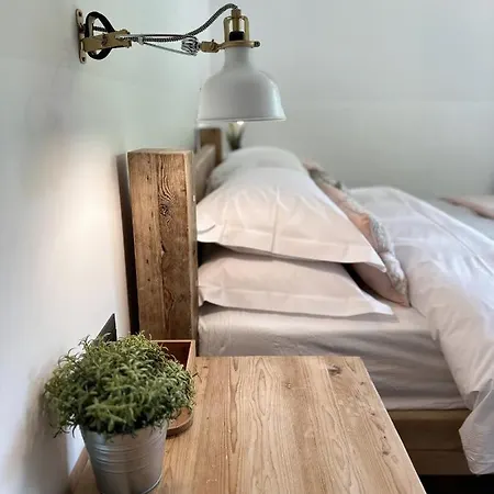 The Premium Luxury Retreat ブレッド