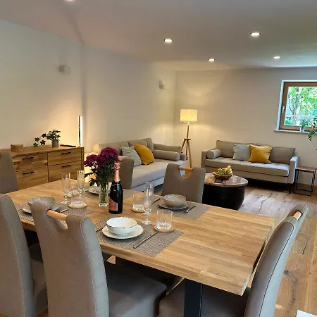 The Premium Luxury Retreat * Bled