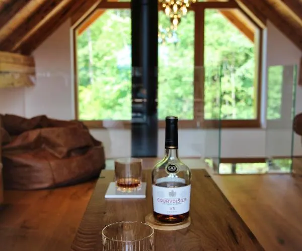 The Premium Luxury Retreat *