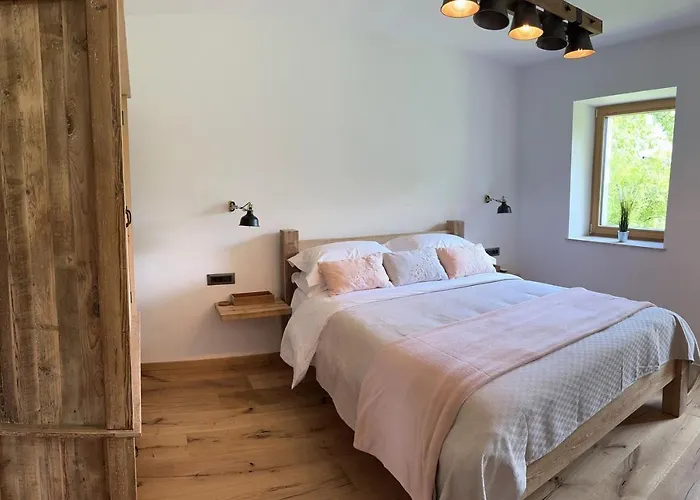 The Premium Luxury Retreat