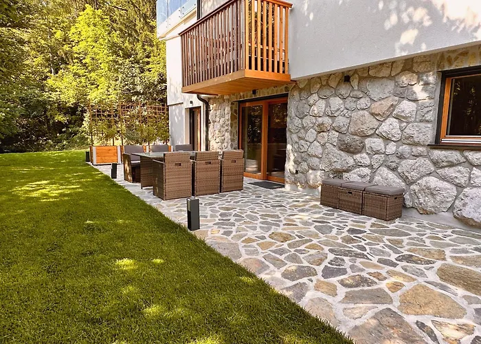 Vila The Premium Luxury Retreat *